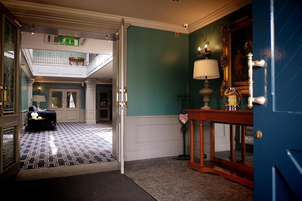 Racket Hall Country House Golf & Conference Hotel Roscrea Bagian luar foto